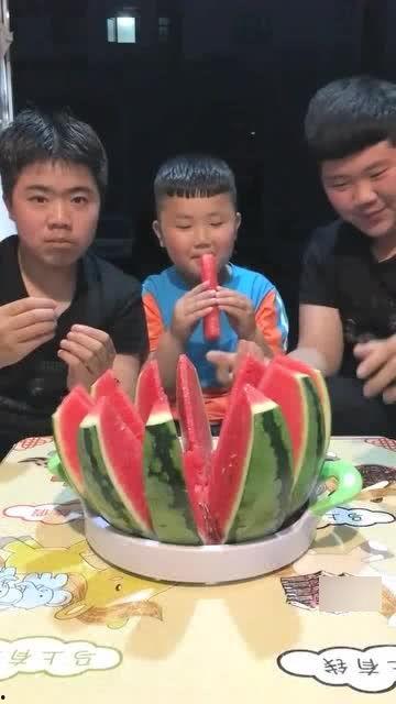 余老二吃瓜,揭秘娱乐圈背后的秘密与八卦